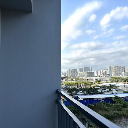 Shore Residences Moa Dynastel Staycation Pasay Dış mekan fotoğraf