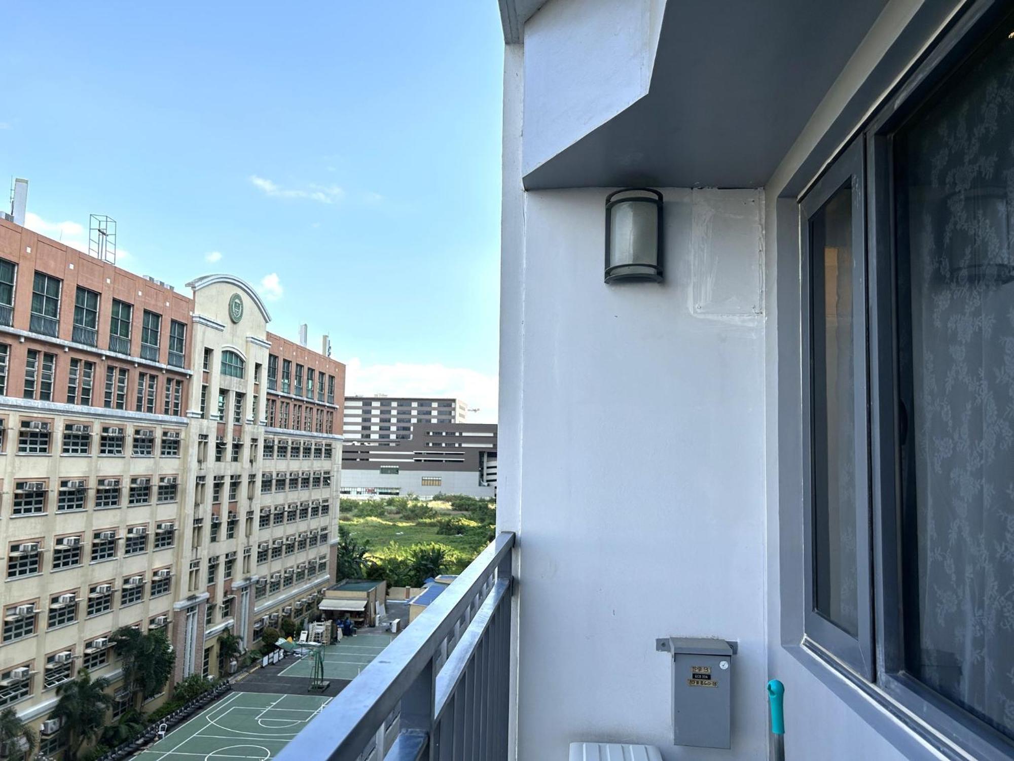 Shore Residences Moa Dynastel Staycation Pasay Dış mekan fotoğraf