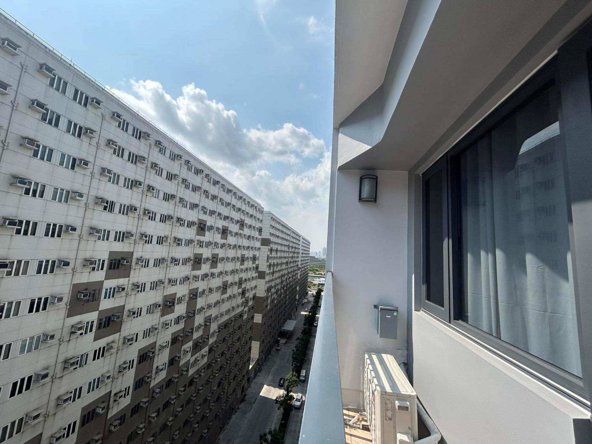 Shore Residences Moa Dynastel Staycation Pasay Dış mekan fotoğraf